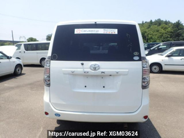 Used 2010 AT toyota voxy ZRR75G Image[4]