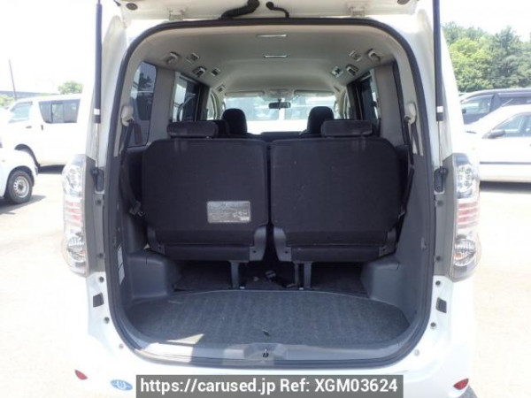 Used 2010 AT toyota voxy ZRR75G Image[6]