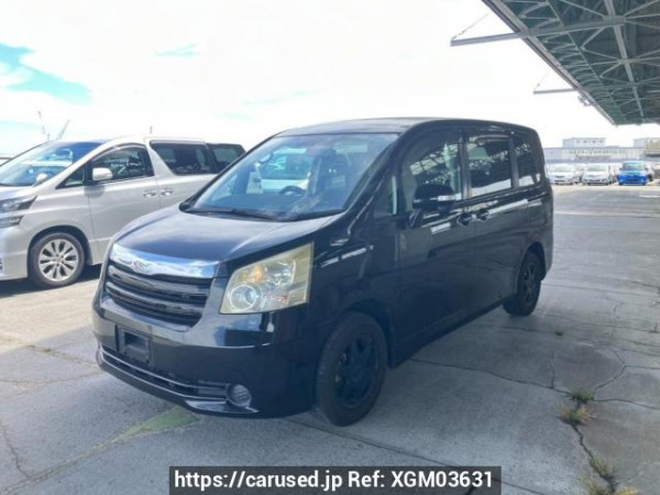 Used 2007 AT toyota noah ZRR70G Image[2]