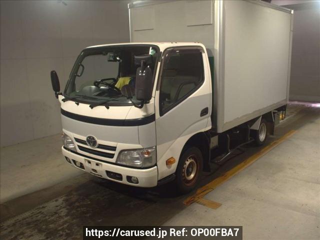 Toyota Dyna Truck 2015 from Japan