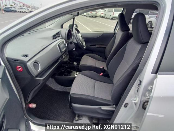 Used 2012 AT toyota vitz NSP130 Image[14]