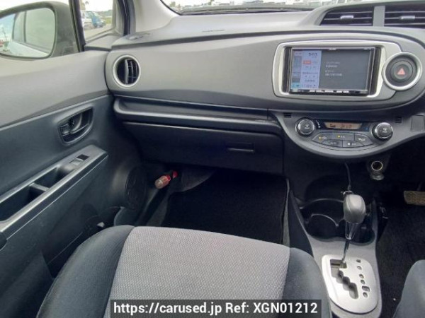 Used 2012 AT toyota vitz NSP130 Image[18]
