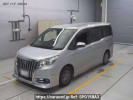 Toyota Esquire ZRR80G