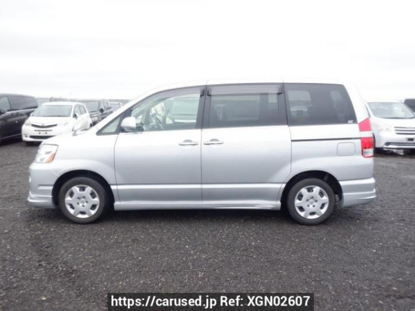 Used 2006 AT toyota noah AZR60G Image[3]