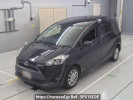 Toyota Sienta NSP170G