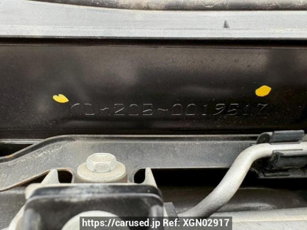 Used 2006 AT toyota hiace-van KDH205V Image[11]