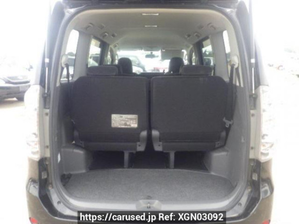 Used 2008 AT toyota voxy ZRR70G Image[8]