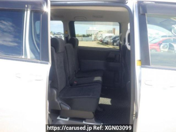 Used 2008 AT toyota noah ZRR70G Image[13]