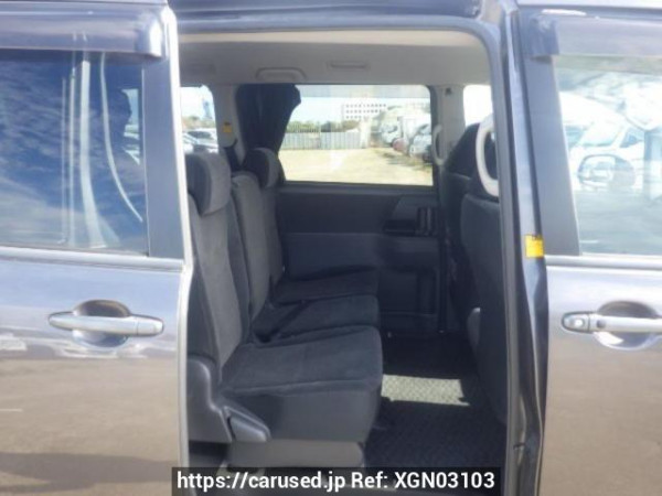 Used 2008 AT toyota noah ZRR70G Image[13]