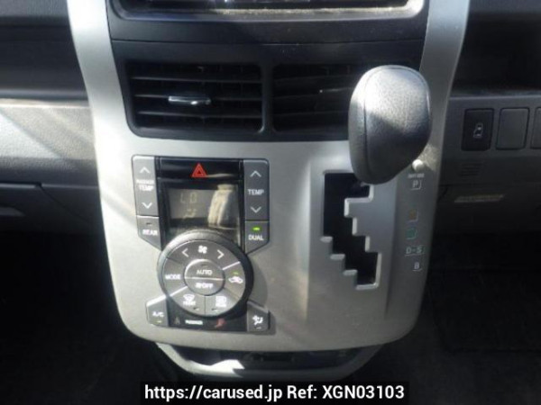 Used 2008 AT toyota noah ZRR70G Image[23]