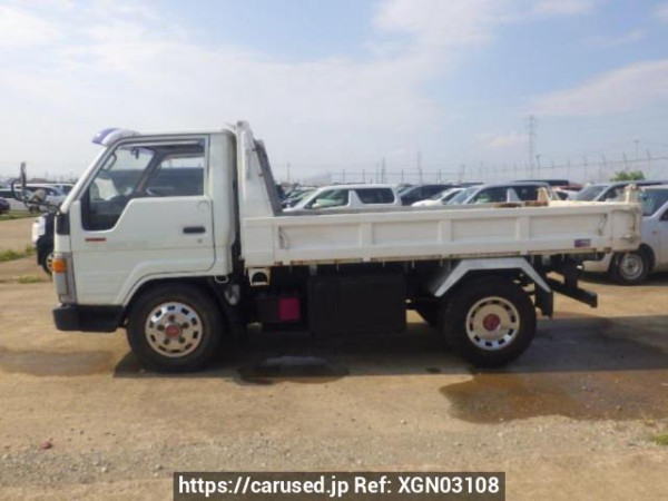 Used 1990 AT toyota toyoace-truck BU67D Image[3]