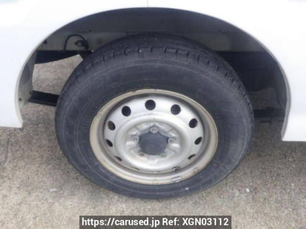Used 2010 MT mazda bongo-van SK82V Image[23]