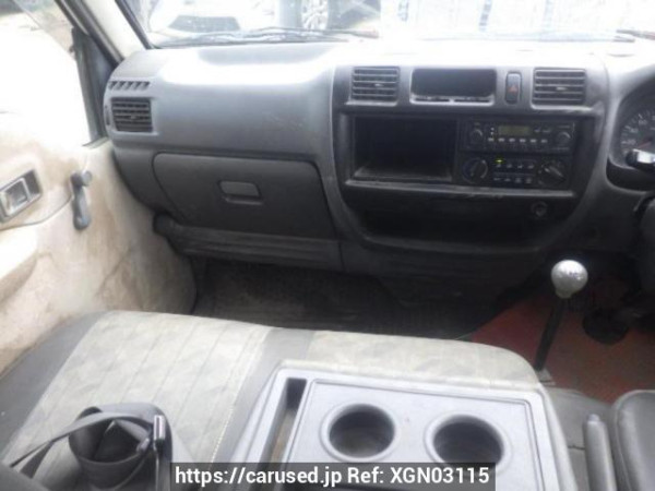 Used 2000 MT mazda bongo-van SK82V Image[16]