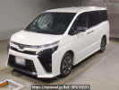 Toyota Voxy ZRR80W