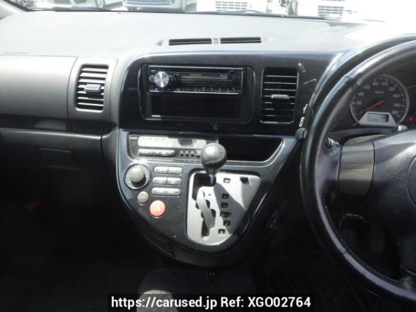 Used 2004 AT toyota wish ZNE10G Image[31]