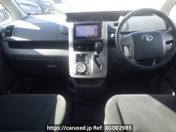 Used 2008 AT toyota noah ZRR70G Image[16]