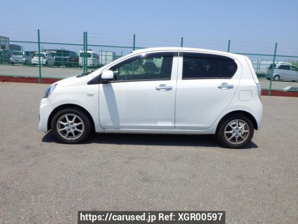 Used 2016 AT daihatsu mira-e-s LA300S Image[3]