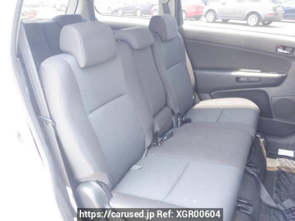 Used 2003 AT toyota wish ZNE10G Image[14]