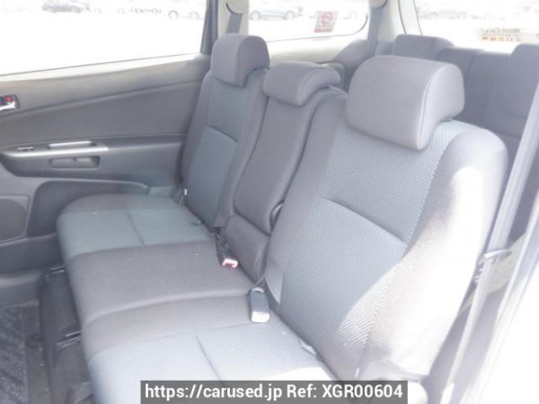 Used 2003 AT toyota wish ZNE10G Image[15]
