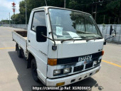 Isuzu Elf Truck