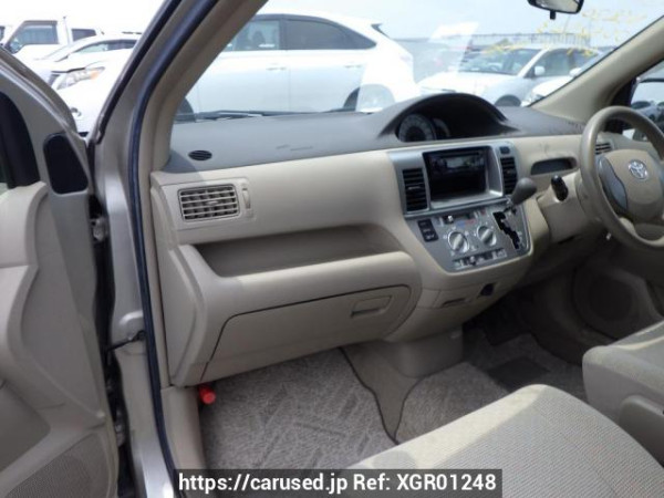 Used 2004 AT toyota raum NCZ20 Image[27]