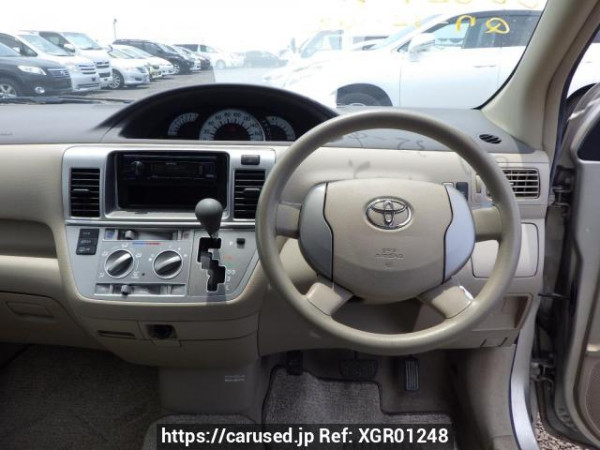 Used 2004 AT toyota raum NCZ20 Image[29]