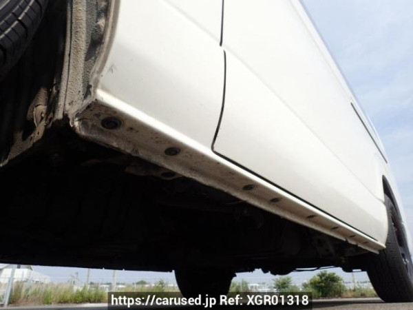 Used 2006 AT toyota hiace-van KDH200V Image[32]