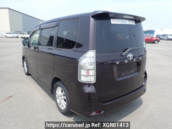 Used 2010 AT toyota voxy ZRR70W Image[3]