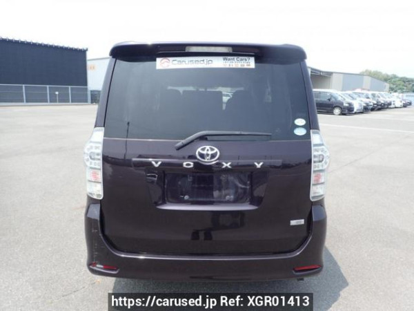 Used 2010 AT toyota voxy ZRR70W Image[4]