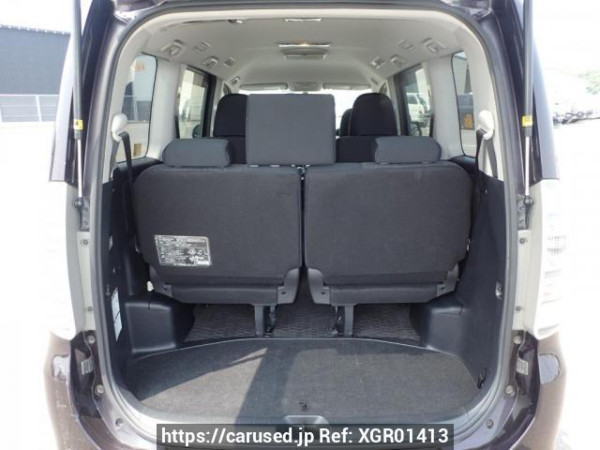Used 2010 AT toyota voxy ZRR70W Image[6]