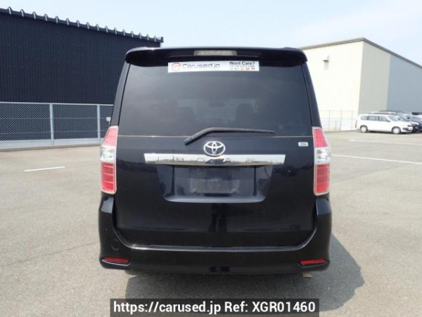 Used 2008 AT toyota noah ZRR70W Image[4]