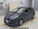 Toyota Aqua NHP10