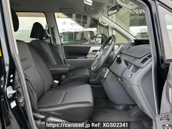 Used 2008 AT toyota noah ZRR70W Image[13]