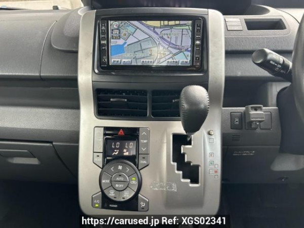 Used 2008 AT toyota noah ZRR70W Image[24]