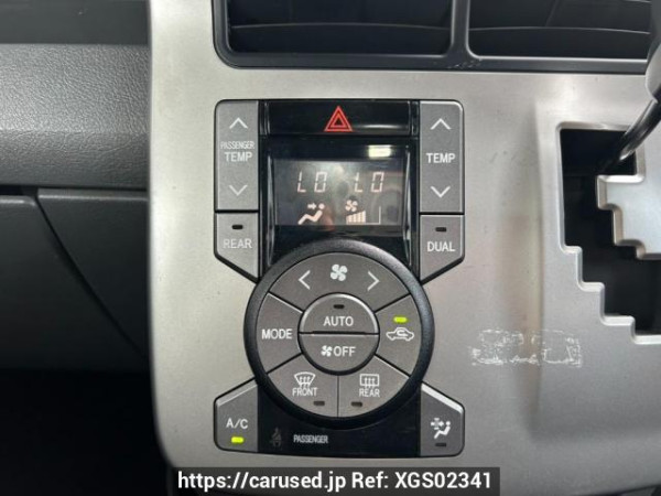 Used 2008 AT toyota noah ZRR70W Image[25]