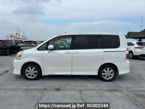 Used 2007 AT toyota noah ZRR70W Image[3]