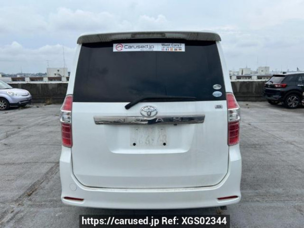Used 2007 AT toyota noah ZRR70W Image[5]