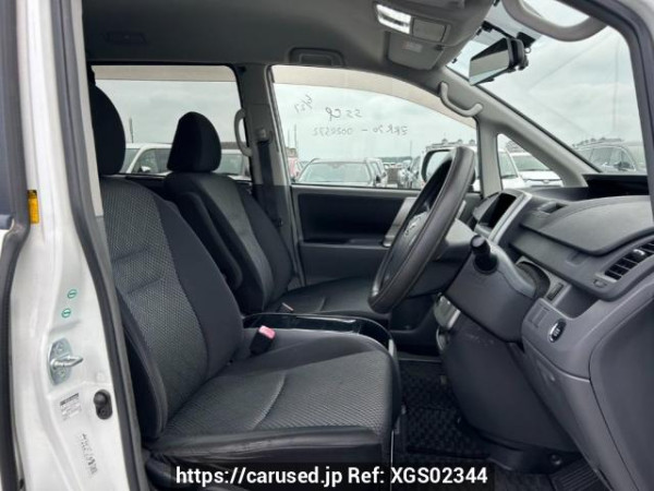 Used 2007 AT toyota noah ZRR70W Image[13]
