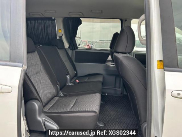 Used 2007 AT toyota noah ZRR70W Image[15]