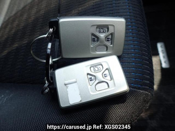 Used 2008 AT toyota voxy ZRR70W Image[27]