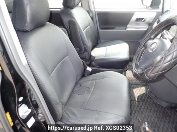 Used 2009 AT toyota voxy ZRR70W Image[9]
