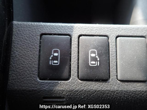 Used 2009 AT toyota voxy ZRR70W Image[17]