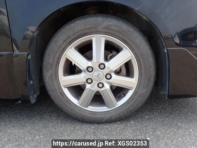 Buy Used 2009 Toyota Voxy ZRR70W (XGS02353) - Carused.jp