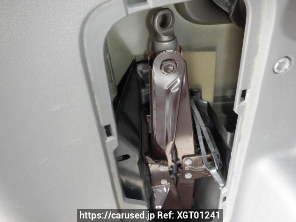 Used 2008 AT toyota voxy ZRR70W Image[42]