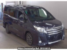 Toyota Noah ZRR85W