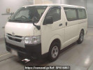 Toyota Hiace Van TRH200V