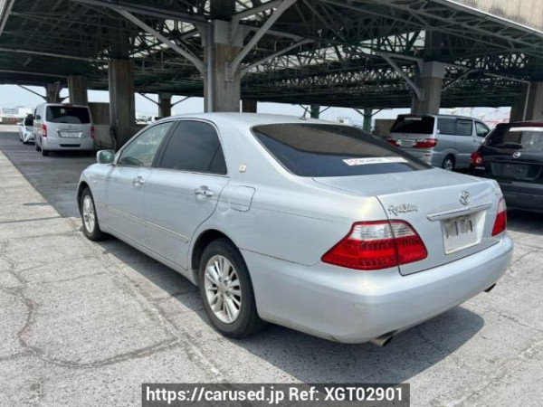 Used 2005 AT toyota crown GRS180 Image[4]