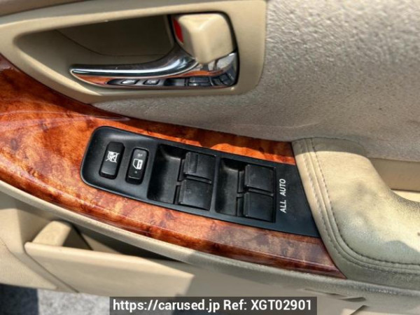 Used 2005 AT toyota crown GRS180 Image[16]
