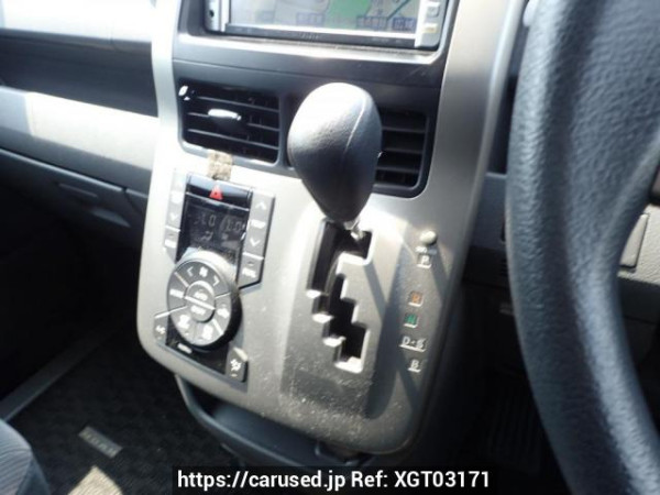 Used 2008 AT toyota noah ZRR70G Image[23]