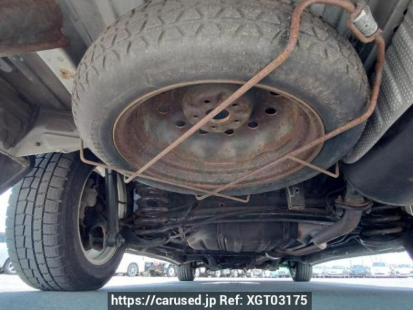 Used 2004 AT toyota alphard MNH10W Image[38]